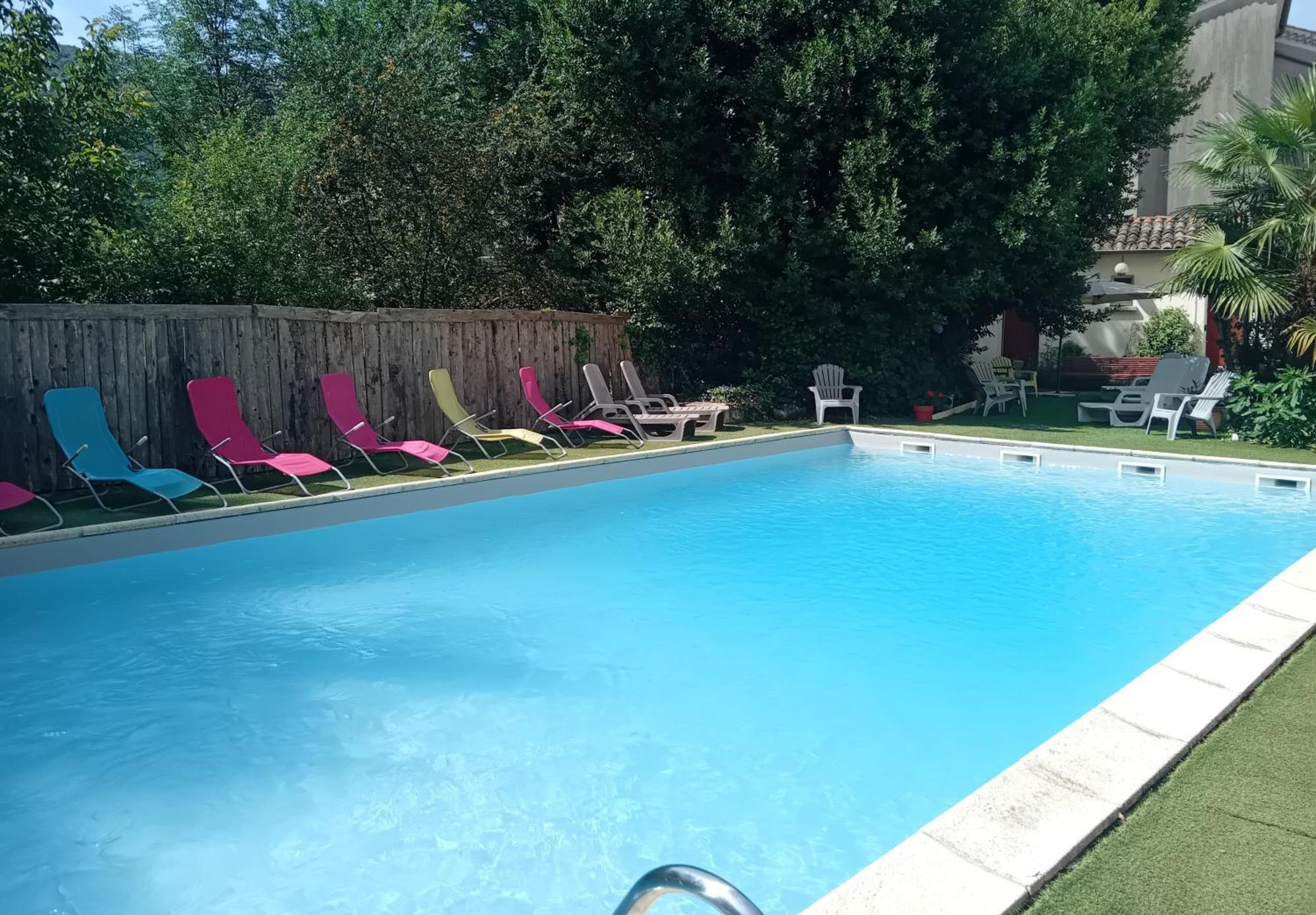 Hotel La Gravenne Thueyts Екстер'єр фото