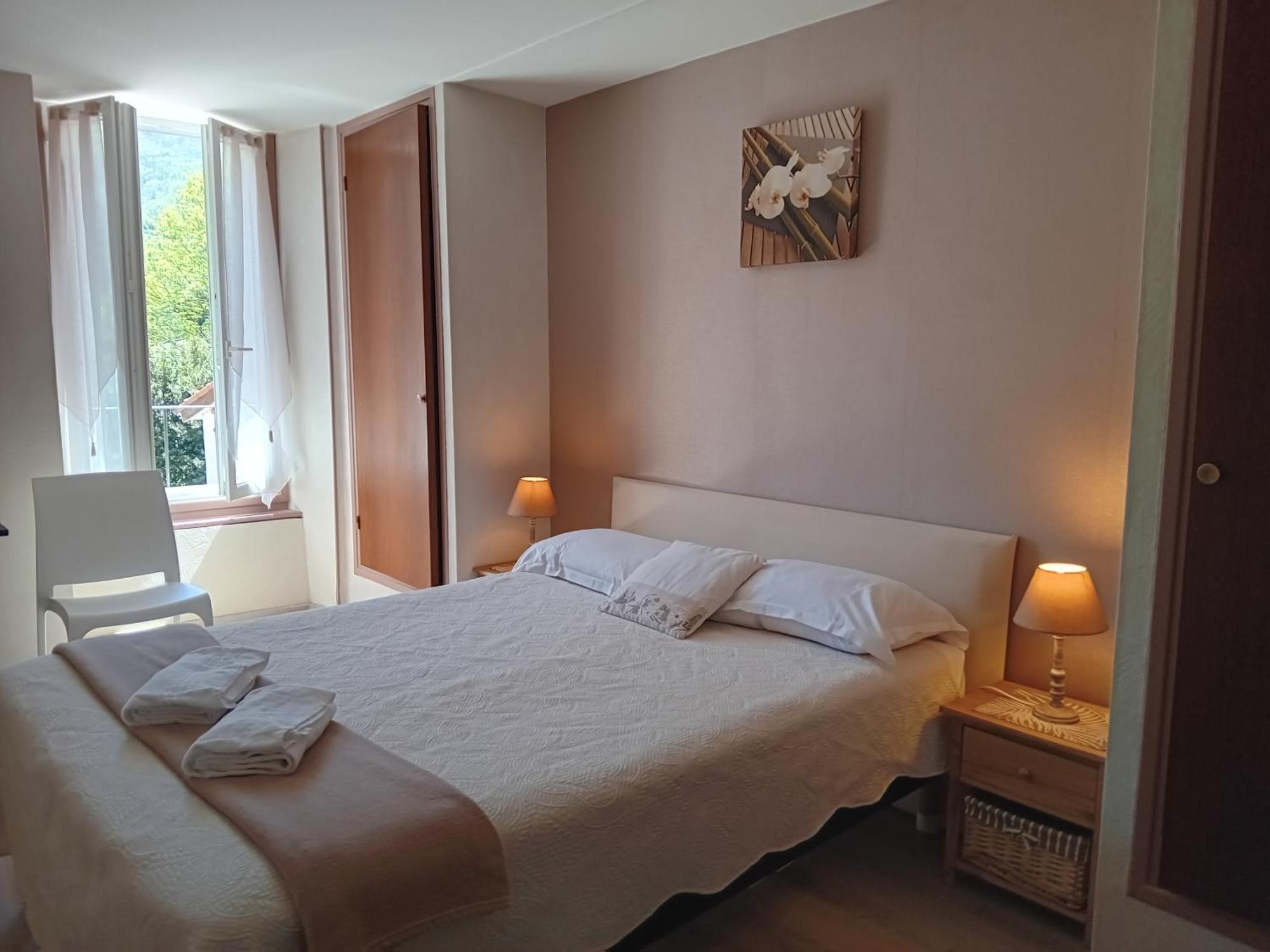 Hotel La Gravenne Thueyts Екстер'єр фото