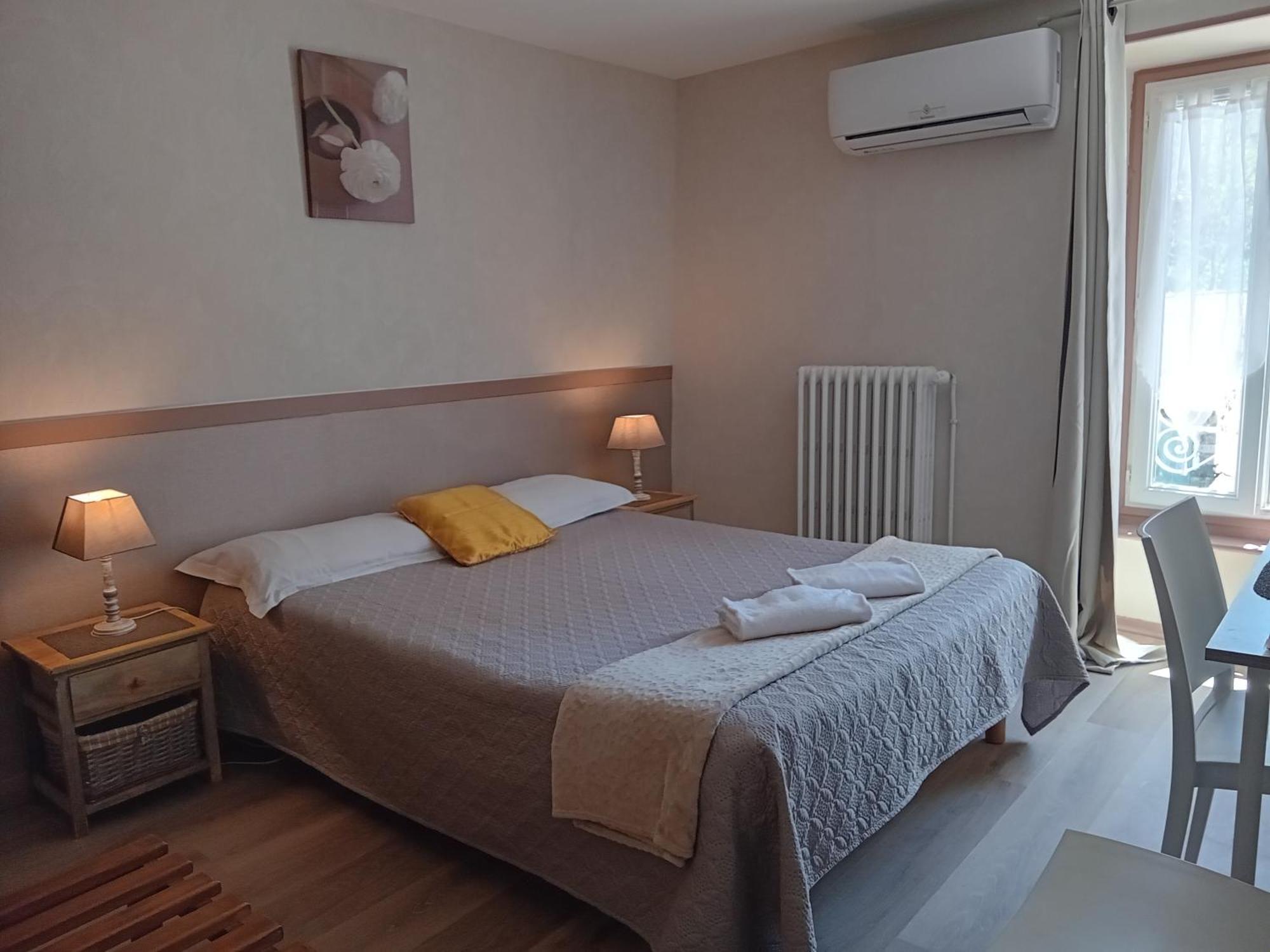 Hotel La Gravenne Thueyts Екстер'єр фото